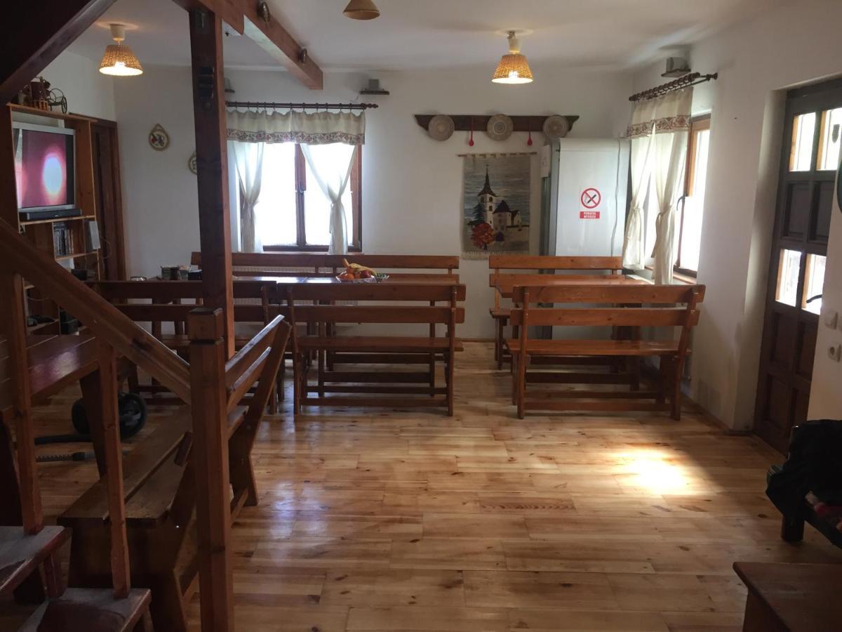 Bran White Clouds House And Chalet 外观 照片