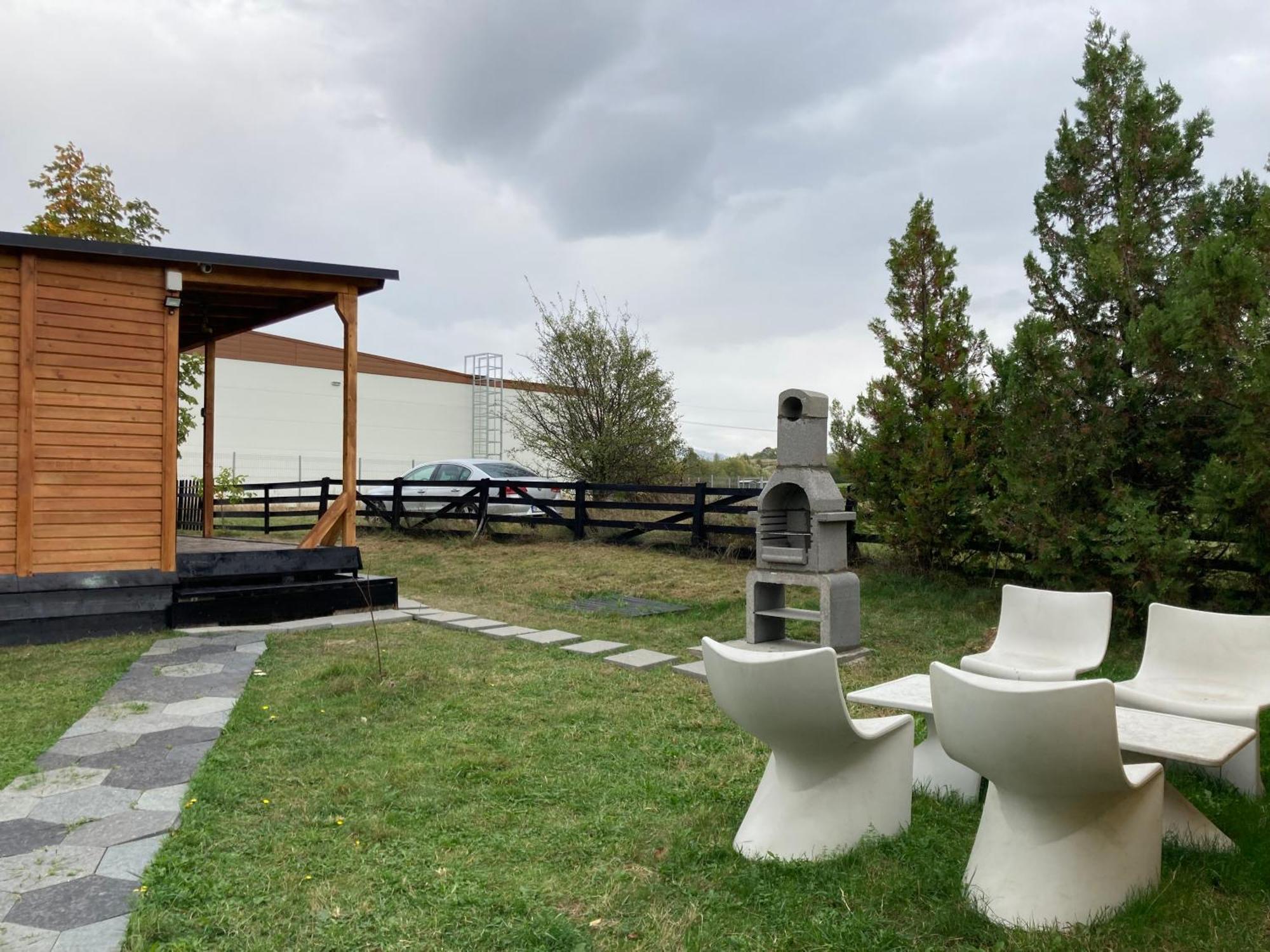 Bran White Clouds House And Chalet 外观 照片