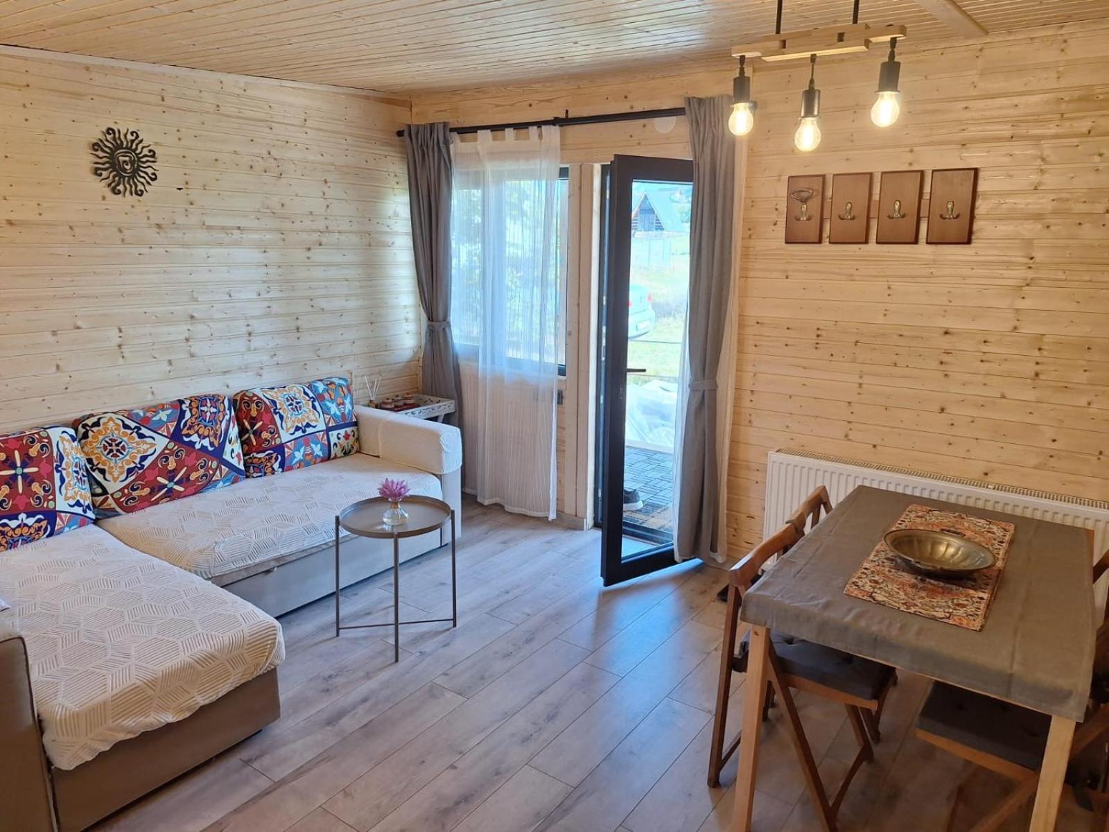 Bran White Clouds House And Chalet 外观 照片